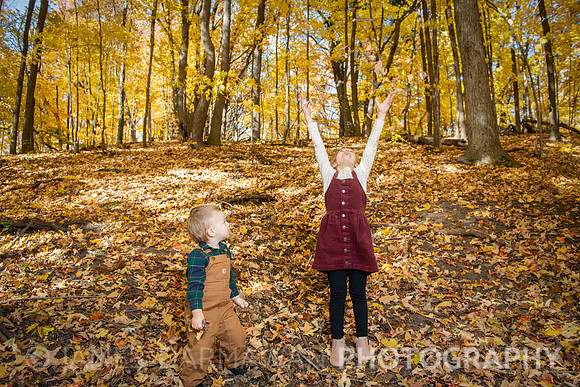 2022 Family Pictures -159