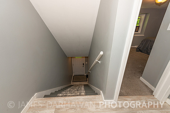 2100-2102 Bellevue St.-21