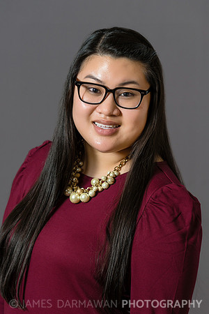 Thuy Headshot5